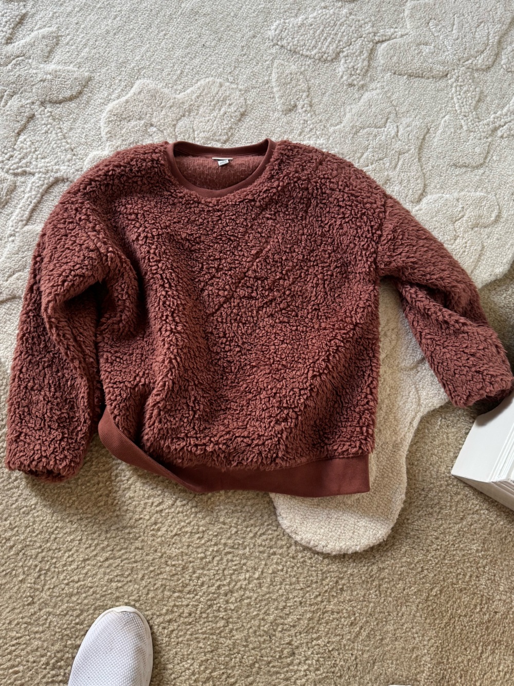 Cozy Women's Sherpa Sweatshirt - Rust